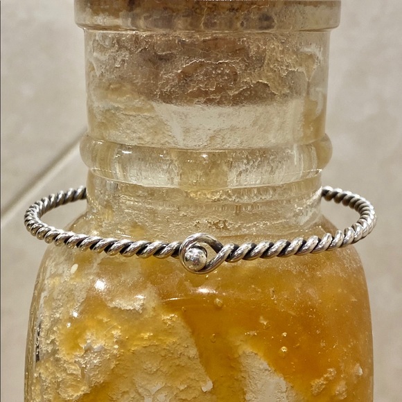 James Avery Sterling Silver Twisted Wire Hook-On - Picture 3 of 4